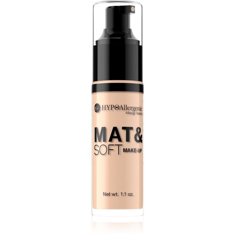 Bell Hypoallergenic Mat&Soft kevyt, mattapinnan antava meikkivoide Sävy 05 Olive Beige 30 ml