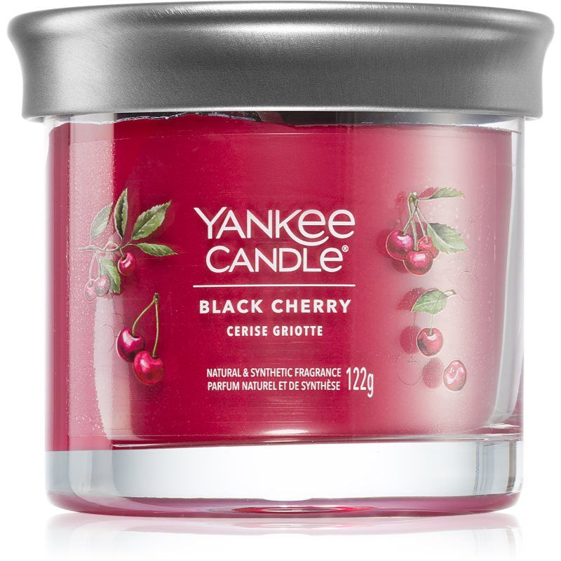 Yankee Candle Black Cherry tuoksukynttilä Signature 122 g