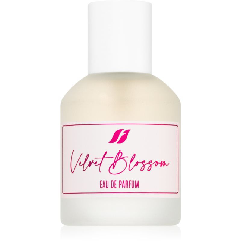 Farmasi Velvet Blossom Eau de Parfum naisille 50 ml
