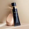 Clé de Peau Beauté Radiant Cream Foundation (Various Shades) thumbnail 5
