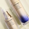 Shiseido Vital Perfection  Liftdefine radiance serum 40 ml thumbnail 5