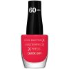 Max Factor Masterpiece X-Press Nail Polish 8ml (Various Shades) - Future is Fuchsia 262 thumbnail 1