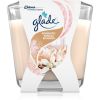 GLADE Romantic Vanilla Blossom Tuoksukynttilä 70 g thumbnail 1