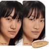 Shiseido Synchro Skin Self-Refreshing Foundation pitkäkestoinen meikkivoide SPF 30 Sävy 230 Alder 30 ml thumbnail 4