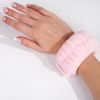 Brushworks Microfibre Wrist Wash Bands 2 kpl thumbnail 3