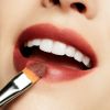 MAC Cosmetics Powder Kiss Lipstick mattahuulipuna sävy Turn to the Left 3 g thumbnail 4