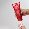 Wella Professionals Ultimate Repair Conditioner kosteuttava hoitoaine vaurioituneille ja värjätyille hiuksille 200 ml thumbnail 4