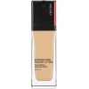 Shiseido Synchro Skin Radiant Lifting Foundation 250 Sand thumbnail 1