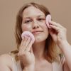 GLOV Water-only Makeup Removal Moon Pads pestävät meikinpoistolaput sävy Pink 5 kpl thumbnail 3