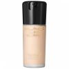 MAC Studio Radiance Serum-Powered Foundation Nw10 (30 ml) thumbnail 1
