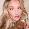 Charlotte Tilbury Airbrush Flawless Bronzer 10g (Various Shades) thumbnail 4
