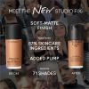 MAC Cosmetics Mini Studio Fix Fluid SPF 15 24HR Matte Foundation + Oil Control mattapinnan antava meikkivoide SPF 15 sävy NC20 15 ml thumbnail 5