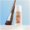 MAKE UP FOR EVER #118 HD Skin Hydra Glow Brush thumbnail 2