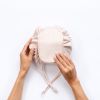 Notino Travel Collection Drawstring Make-Up Bag tilava meikkilaukku Beige 1 kpl thumbnail 3